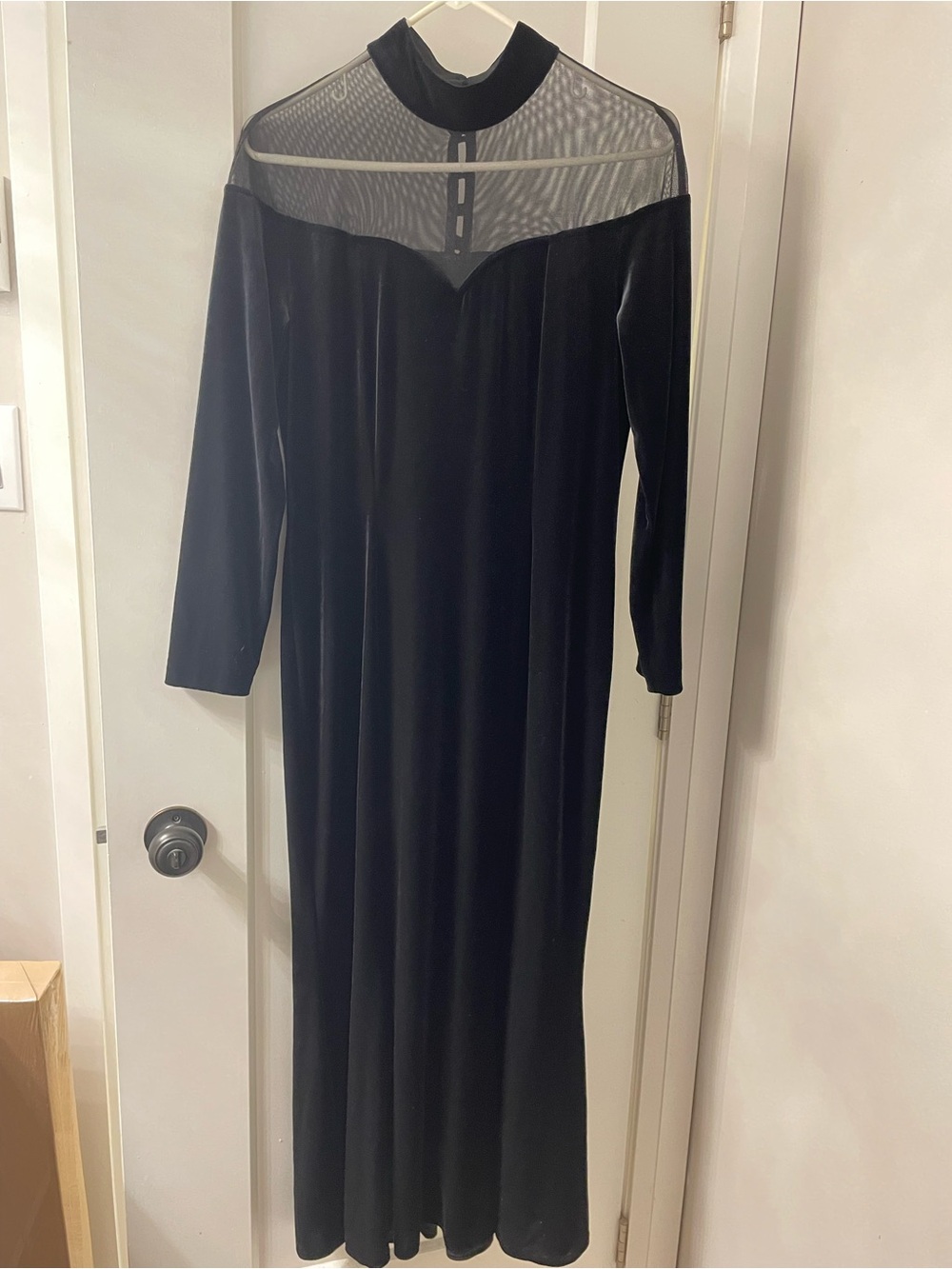 Vintage 90’s Elegant Black Velvet Long-Sleeve Evening Dress with Sheer Yoke - Picture 3 of 9